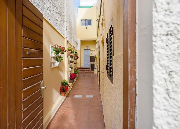 Sales Estudio Moya (Gran Canaria)